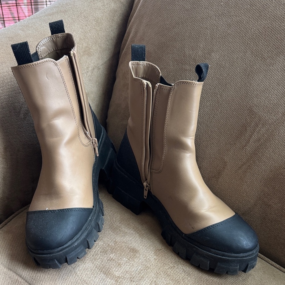 Stylish Tan and Black Combat Boots